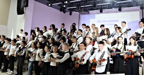 В Азнакаево прошел фестиваль патриотической песни «Память»