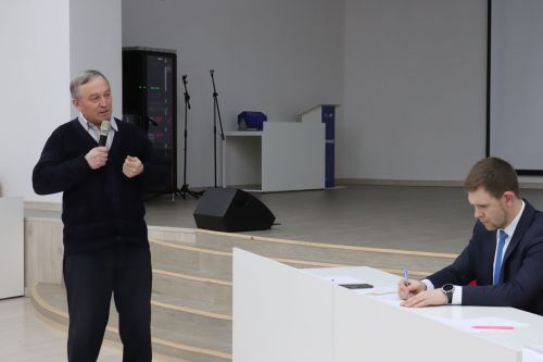 Азнакайда яшүсмерләр клубы проекты буенча әңгәмә үткәрелде
