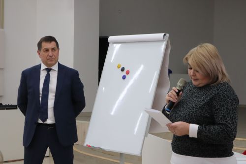 Азнакайда яшүсмерләр клубы проекты буенча әңгәмә үткәрелде