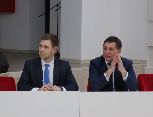 Азнакайда яшүсмерләр клубы проекты буенча әңгәмә үткәрелде