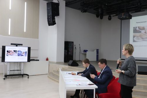 Азнакайда яшүсмерләр клубы проекты буенча әңгәмә үткәрелде