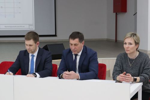 Азнакайда яшүсмерләр клубы проекты буенча әңгәмә үткәрелде