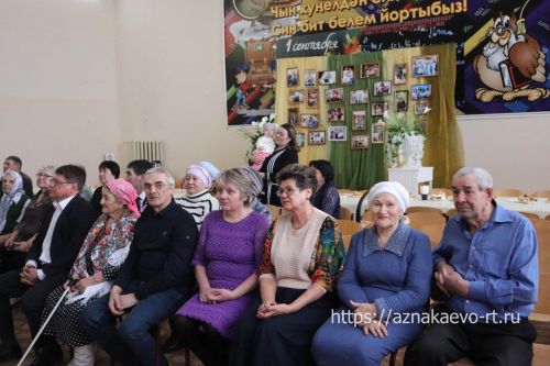 Азнакайда ТОСлар халыкка бәйрәм ясады