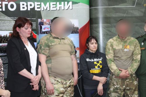 В Азнакаево состоялось открытие передвижной выставки, посвященной участникам СВО