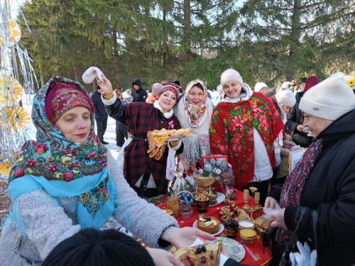 В поселке городского типа Актюбинский прошел праздник