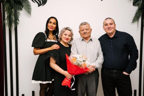 Теләкләрнең  иң изгесе сиңа, кадерлебез!
