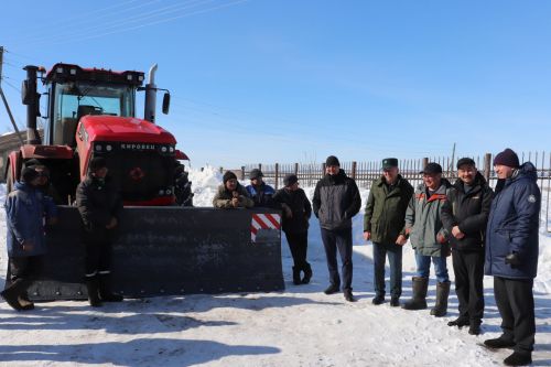 Азнакайда техникаларның язгы кыр эшләренә әзерлеген тикшерделәр