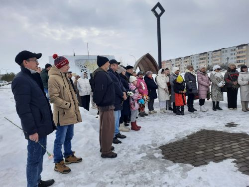 Сегодня в городе Азнакаево почтили память погибших в результате теракта в «Крокус Сити Холле»