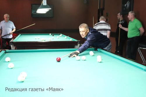 Азнакайда сугыш ветераны Канәгать Газизуллин истәлегенә бильярд ярышлары бара