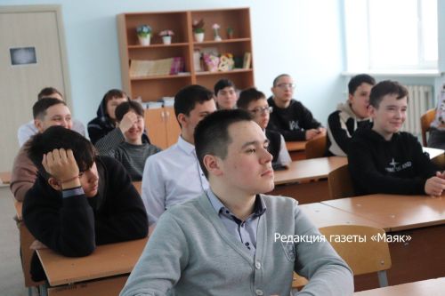 Азнакай техникумында профиль сменасы узды