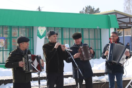 Всем по блинчику!