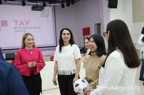 В Азнакаево встретились с молодыми врачами