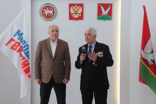 Юным азнакаевцам вручили паспорта