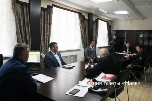 Азнакайда юллар мәсьәләсе буенча киңәшмә узды