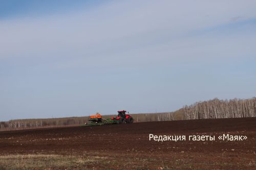 Земледельцы Азнакаевского района приступили к севу