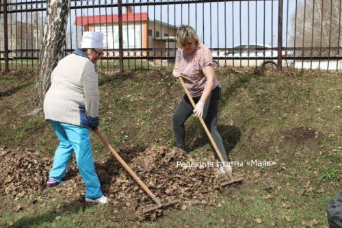 Азнакай Бөтенрәсәй субботникка кушылды
