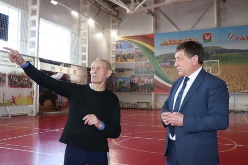 Азнакайлыларны дөнья чемпионы спортка өнди