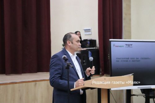 Азнакай техникумында Ачык ишекләр көне үтте