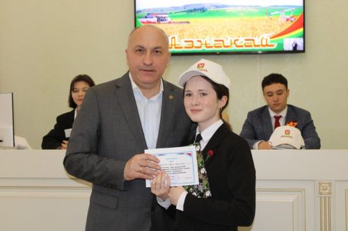 Азнакайда Дублер көне үтте
