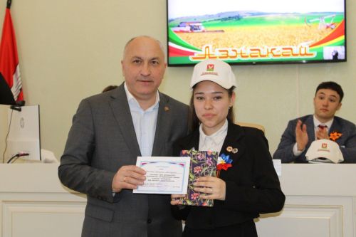Азнакайда Дублер көне үтте