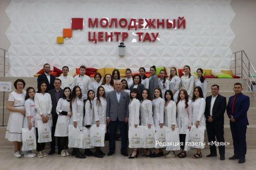 Азнакайда медицина студентлары белән очраштылар
