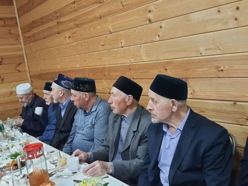 В Азнакаево глава района Марсель Шайдуллин провел ифтар