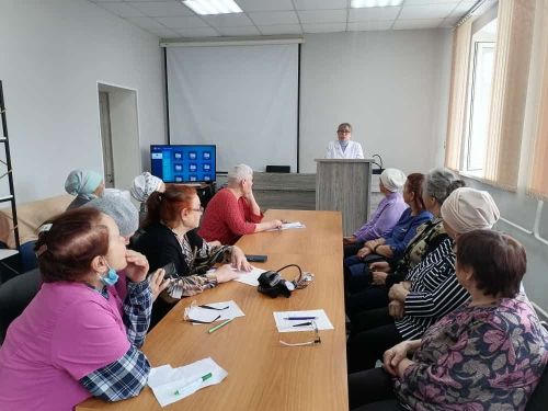 Старшее поколение города Азнакаево заботится о своем здоровье