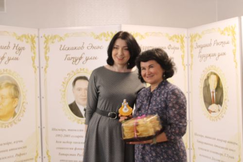 Азнакайда “Әдәби офыклар” китабын тәкъдим итү кичәсе узды