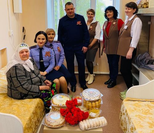 Жильцы Азнакаевского дома-интерната окружены вниманием земляков