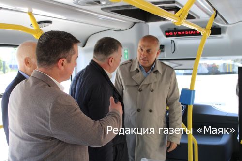 Азнакайлылар өчен күңелле вакыйга: шәһәр урамнары һәм якын-тирә торак пунктларына өр-яңа автобуслар йөри башлады