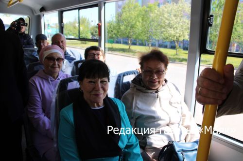 Азнакайлылар өчен күңелле вакыйга: шәһәр урамнары һәм якын-тирә торак пунктларына өр-яңа автобуслар йөри башлады