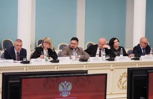 Игорь Буренков обсудил с заместителями глав регионов ПФО реализацию Стратегии государственной национальной политики РФ