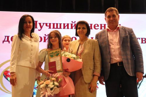 Выпускники Азнакаевской школы искусств получили дипломы