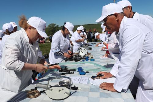 В Азнакаевском районе прошел конкурс доярок и технологов