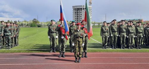 В Азнакаево прошел смотр-конкурс строя и песни среди детей