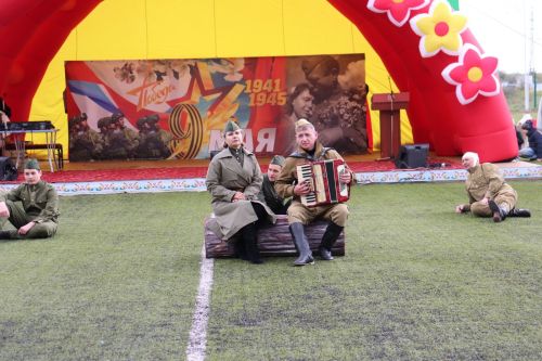 В Азнакаево празднуют День Победы