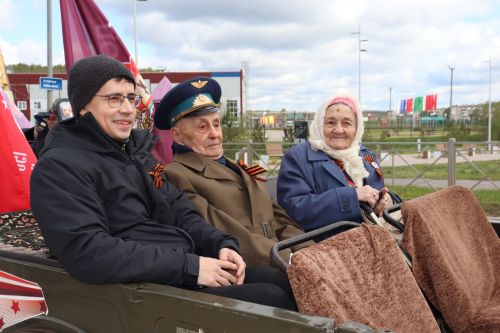 Азнакаево не забывает своих героев