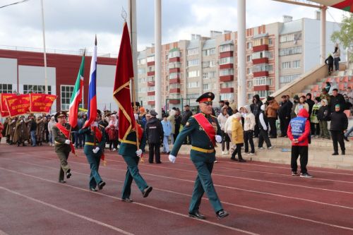 В Азнакаево празднуют День Победы