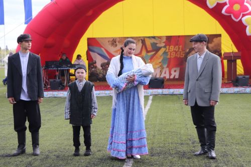 В Азнакаево празднуют День Победы