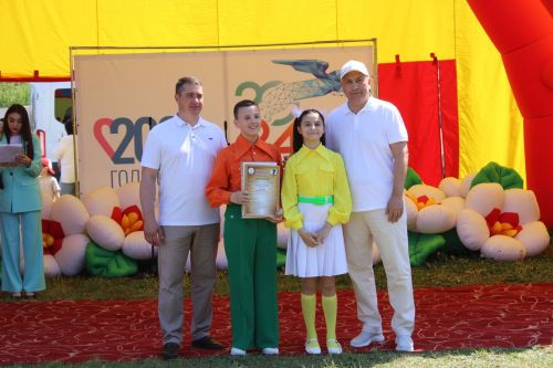 Азнакайда Халыкара балаларны яклау көнен зурлап бәйрәм иттеләр
