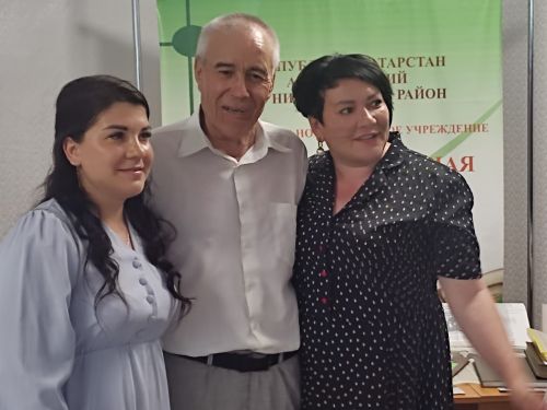 В Азнакаево чествовали журналиста-ветерана