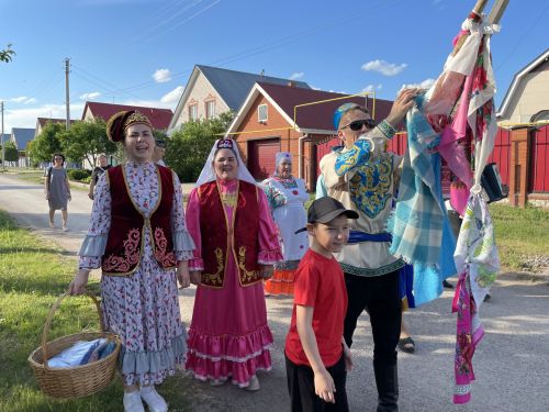 Сбор подарков – это не только обряд, а и своего рода предсказание
