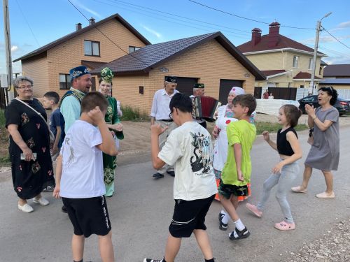 Сбор подарков – это не только обряд, а и своего рода предсказание
