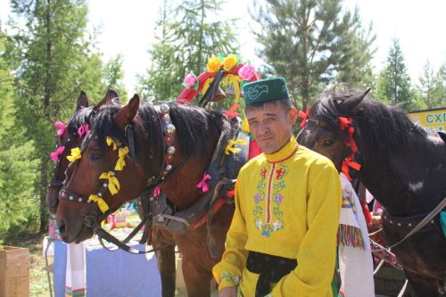 Азнакай Сабантуе башының күркәм мәлләре