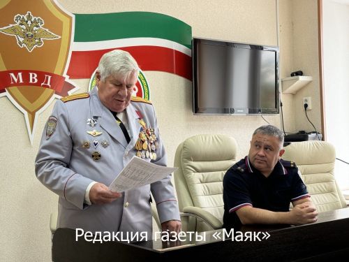 Азнакай юл-патруль экипажы республикада иң яхшы булып танылды!