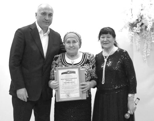 Авылымның тынгы белмәс ветеран укытучысы