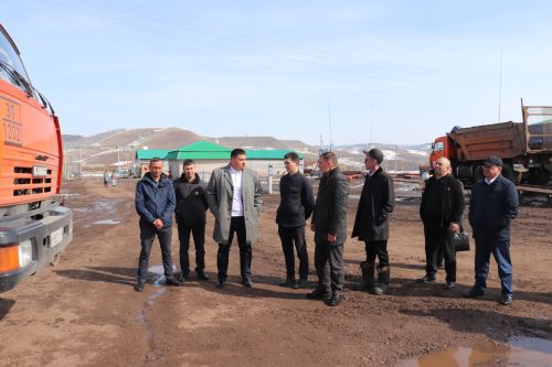 Азнакай механизаторлары язгы кыр эшләренә әзер