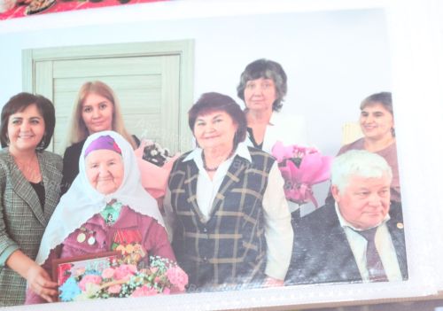 Гасырны да атлап узган Таһира әби
