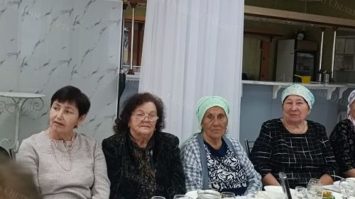 Өлкәннәр айлыгы уңаеннан ветераннарны хөрмәтләделәр
