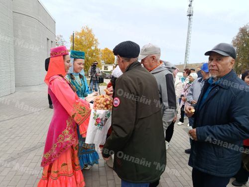 Азнакайда авыл хуҗалыгы ветераннарын хөрмәтләделәр